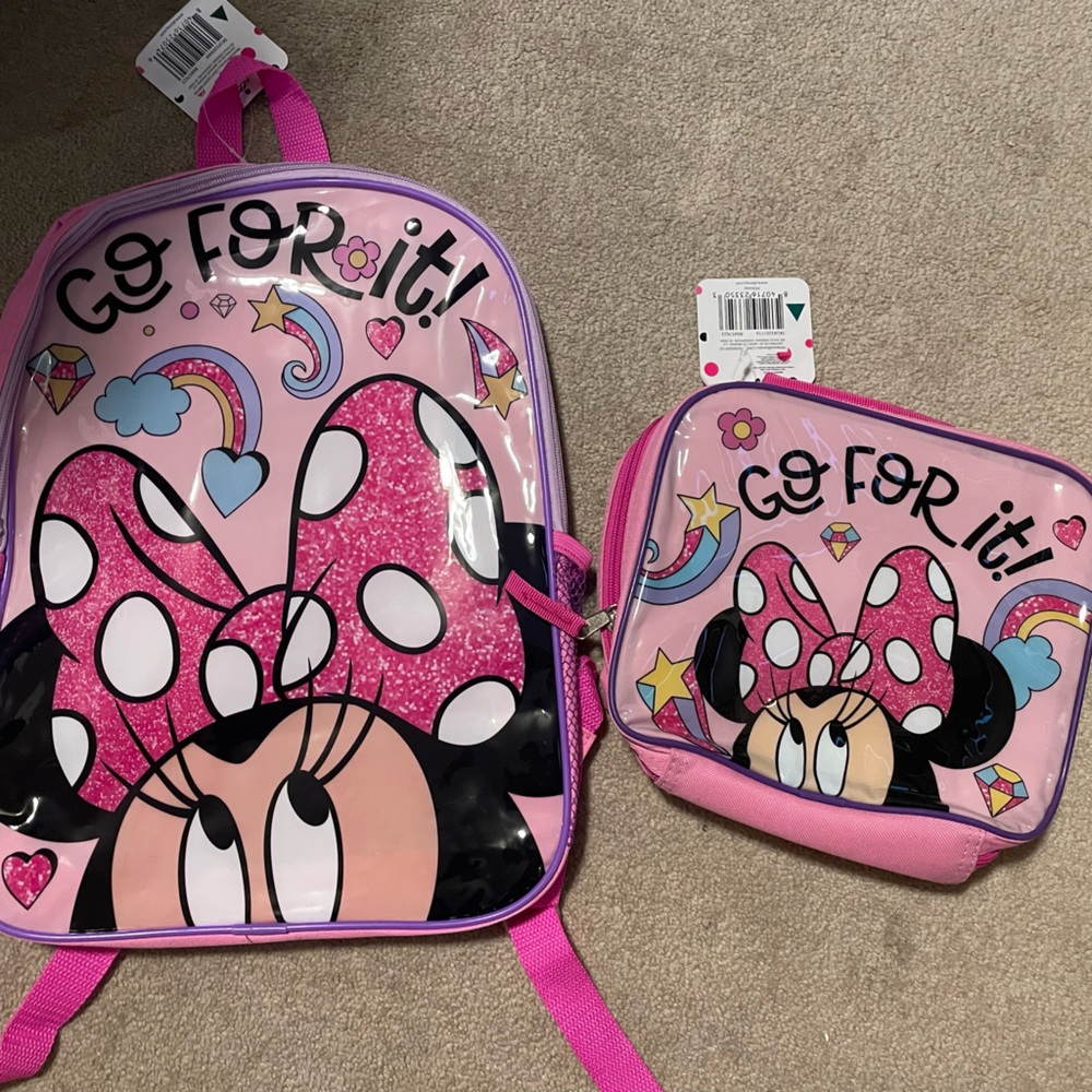 SOLD ❌Last One New Minnie Mouse Backpack & Matching Lunchbox
